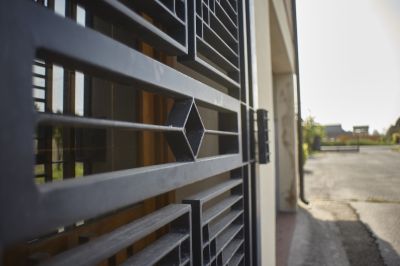 Metal Border Installation
