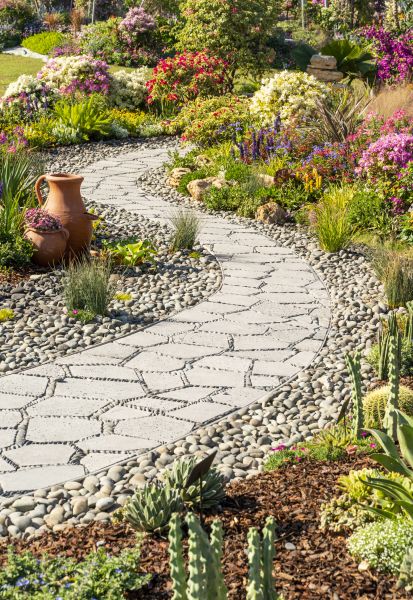 Pathway Landscaping in Des Moines