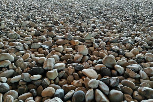 Pea Gravel Landscaping in Des Moines
