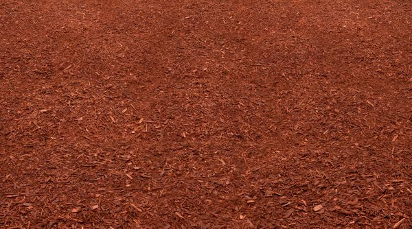 Red Mulch Delivery in Des Moines