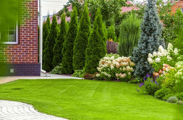 Spring Landscaping in Des Moines