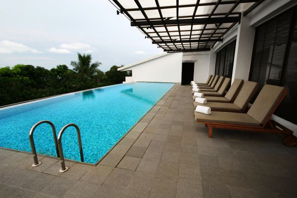 Pool Patio Landscaping in Des Moines