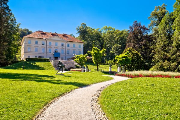 Park Landscape Maintenance in Des Moines