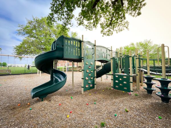 Playground Mulch Service in Des Moines